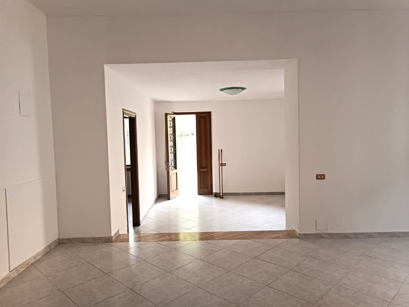 Quadrilocale in Vendita a Gallicano, 130'000€, 90 m², arredato
