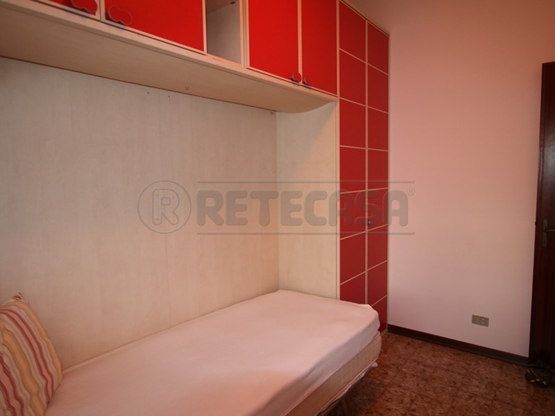 Stanza in Affitto a Vicenza, 350€, 119 m², arredato