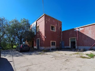 Terreno agricolo in Vendita a Nardò, 400'000€, 66600 m²