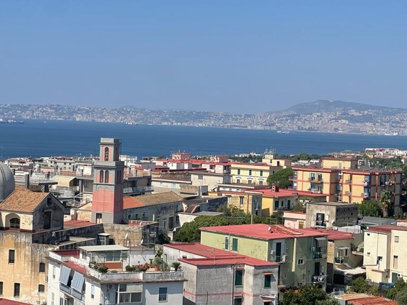 Attico in Vendita a Torre del Greco, 750'000€, 300 m²