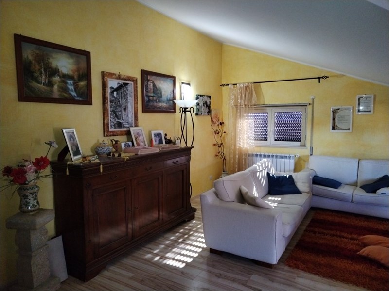 Mansarda in Affitto a Caltagirone, zona zona Semini, 450&euro;, 100 m², arredato