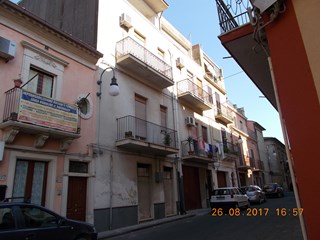 Casa Indipendente in Vendita a Grammichele, zona via Vincenzo Gioberti, 90'000€, 300 m², arredato