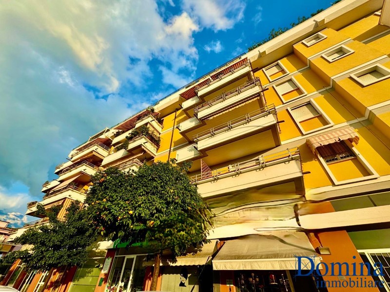 Quadrilocale in Vendita a Massa, 285'000€, 100 m², con Box