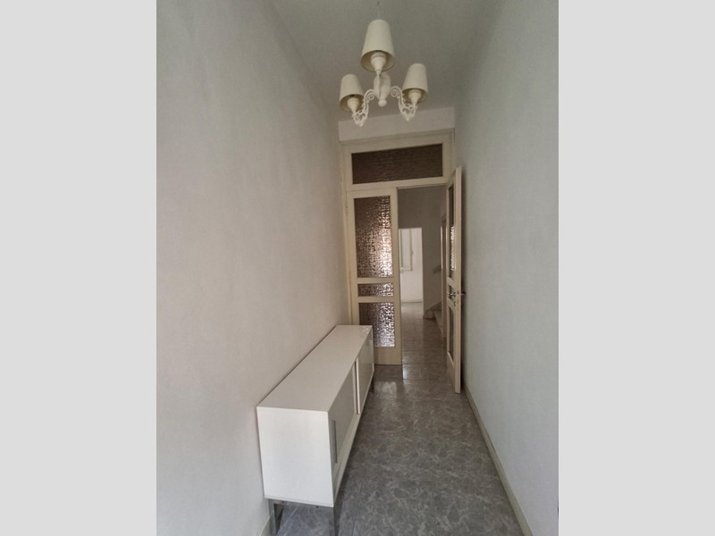 Casa Indipendente in Vendita a Capraia e Limite, 239'000€, 200 m², con Box