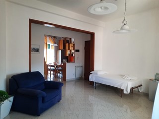 Appartamento in Vendita a Sarzana, 175'000€, 90 m²