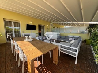 Quadrilocale in Vendita a Borghetto Santo Spirito, 495'000€, 170 m², arredato, con Box