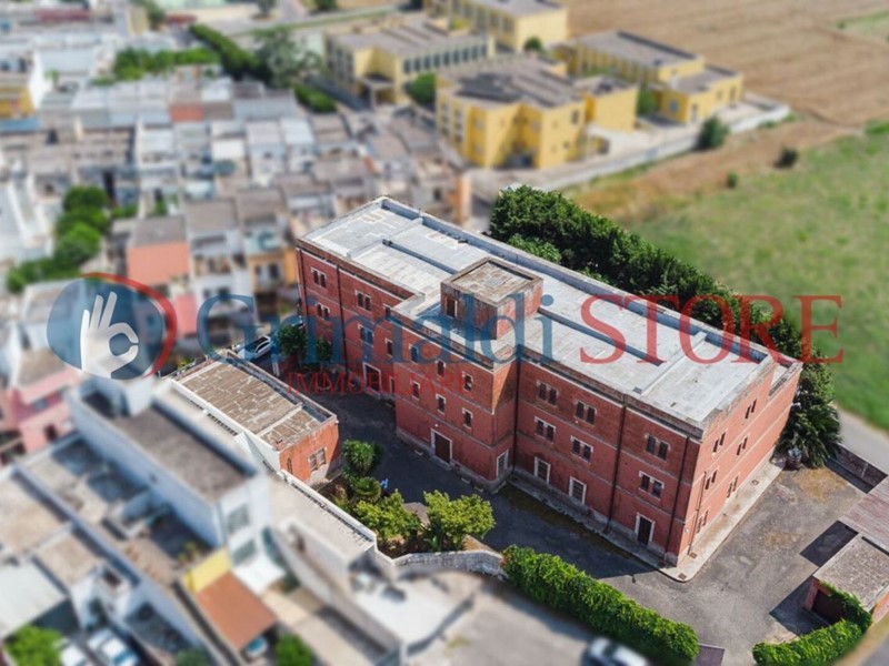 Casa Indipendente in Vendita a Arnesano, 490'000€, 1750 m²