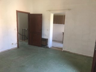 Appartamento in Vendita a San Miniato, zona Ponte a Egola, 130'000€, 130 m²