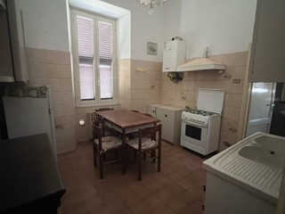 Quadrilocale in Vendita a Civita Castellana, 105'000€, 90 m²
