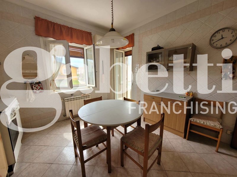 Quadrilocale in Vendita a Siracusa, 135'000&euro;, 138 m²