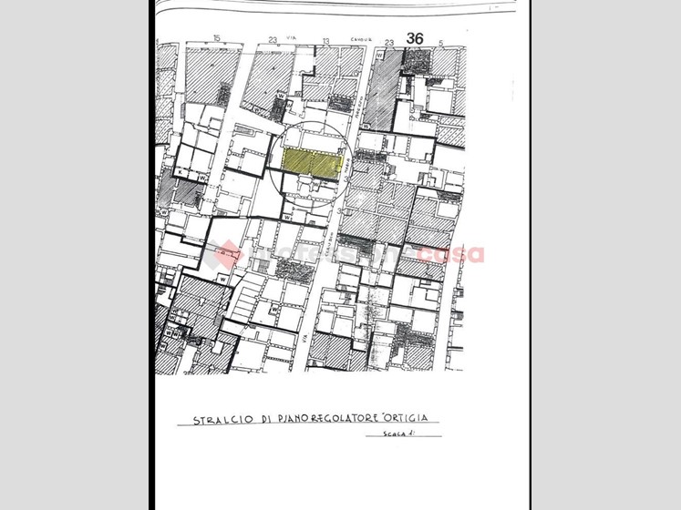 Negozio in Vendita a Siracusa, 95'000&euro;, 74 m²