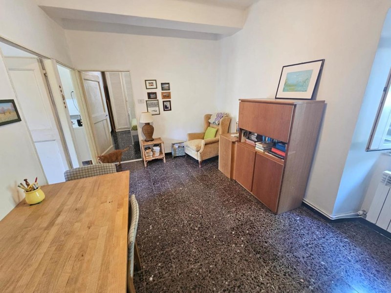 Appartamento in Vendita a Campomorone, 33'000€, 65 m²