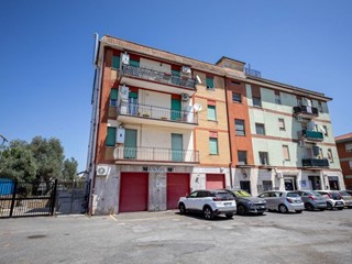 Trilocale in Vendita a Roma, zona Borghesiana, 119'000€, 80 m²