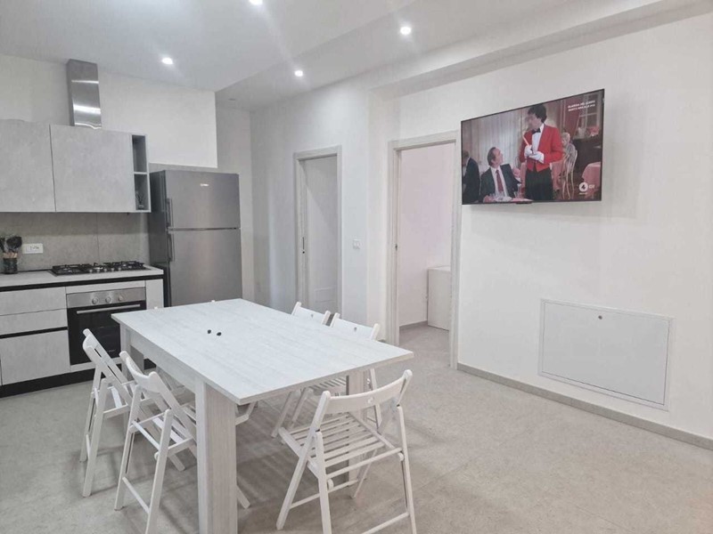 Appartamento in Affitto a Cesena, 400€, 130 m²