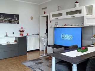 Appartamento in Vendita a Luni, zona Luni Mare, 150'000€, 72 m²