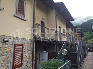 Trilocale in Vendita a Ardesio, 130'000€, 80 m²