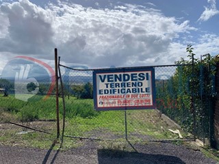 Terreno edificabile in Vendita a Perugia, 110'000€, 2400 m²