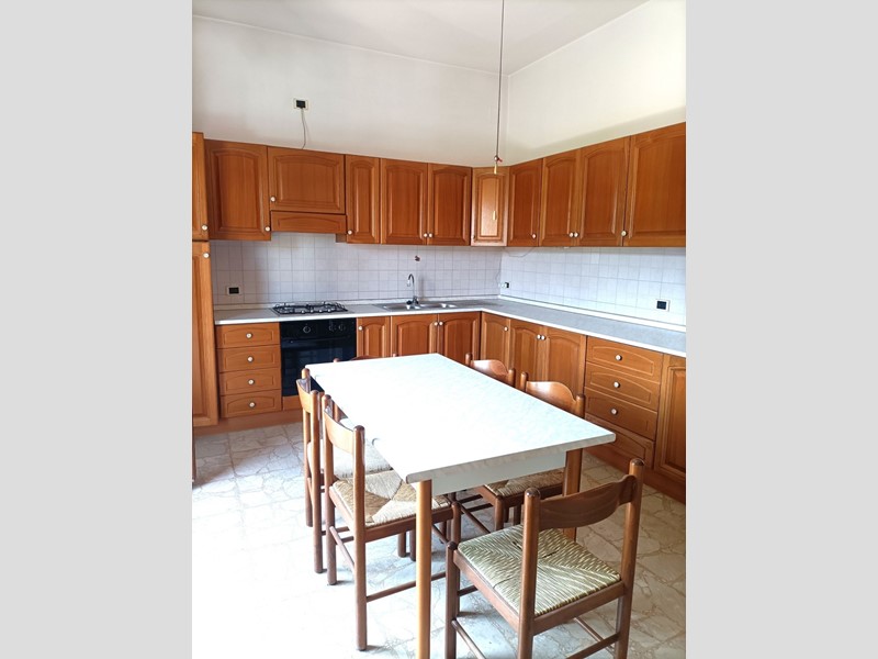 Appartamento in Vendita a San Benedetto del Tronto, 280'000€, 130 m²