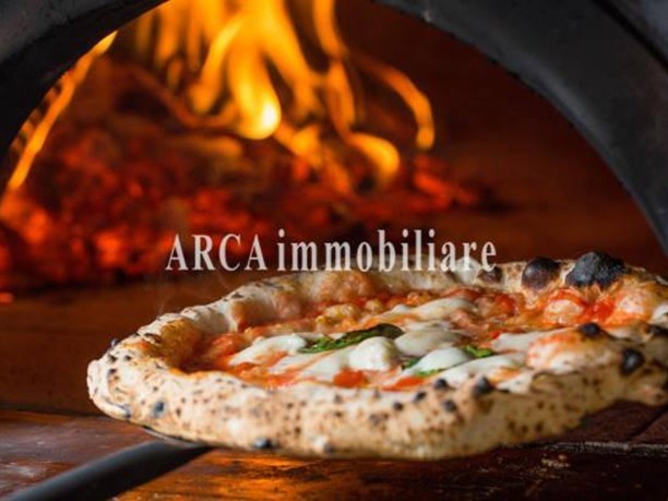 Attività commerciale in Vendita a Camaiore, 160'000&euro;, 80 m²