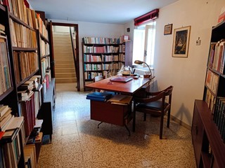 Appartamento in Vendita a Ponsacco, 205'000€, 149 m²