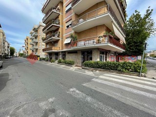 Negozio in Vendita a Terracina, 105'000€, 30 m²