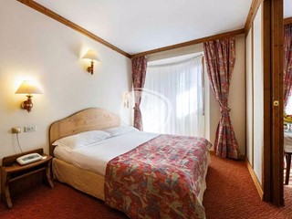 Bilocale in Vendita a Cortina d'Ampezzo, 7'000€, 50 m², arredato