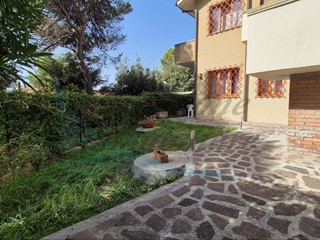 Bilocale in Vendita a Rosignano Marittimo, zona Castiglioncello, 260'000€, 89 m²