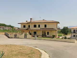 Casa Semi Indipendente in Vendita a Colfelice, 189'000€, 230 m², con Box
