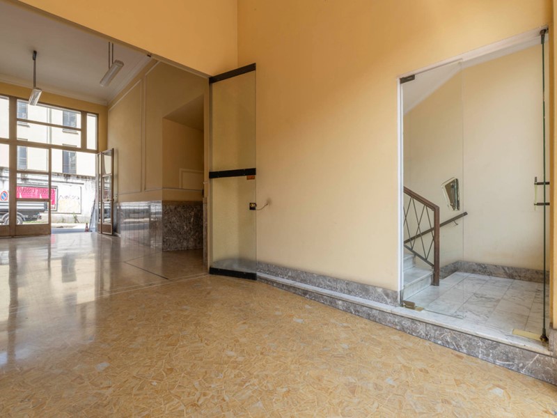 Bilocale in Vendita a Torino, 64'000€, 38 m², arredato