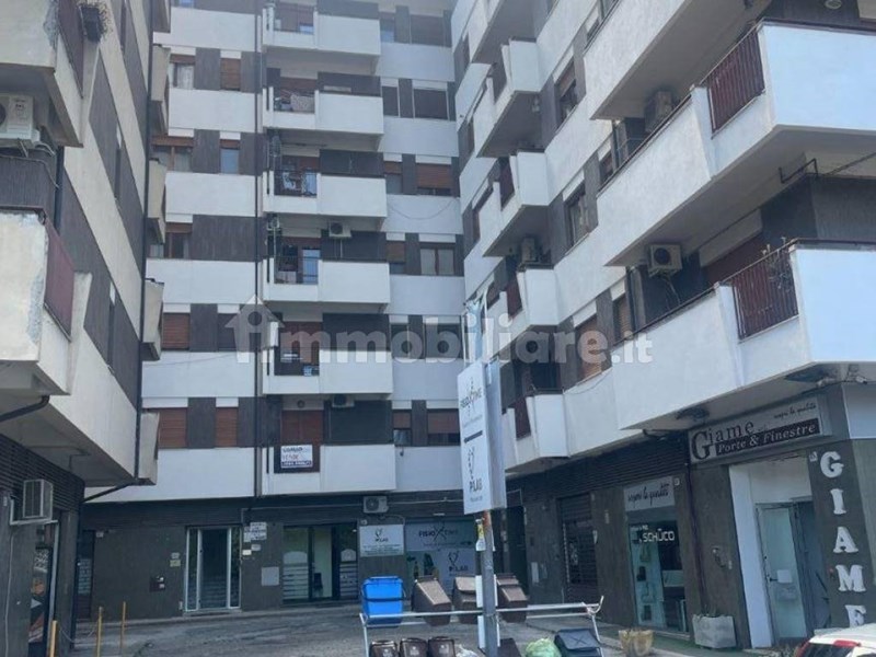 Appartamento in Vendita a Cosenza, zona Tribunale, 168'000€