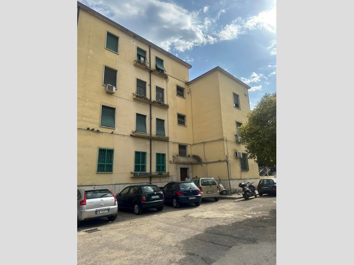 Appartamento in Vendita a Cosenza, zona Centro, 85'000€