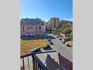 Quadrilocale in Vendita a Siracusa, 50'000&euro;, 90 m²