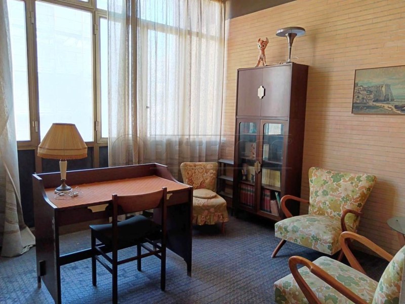 Appartamento in Vendita a Ladispoli, 195'000€, 127 m²
