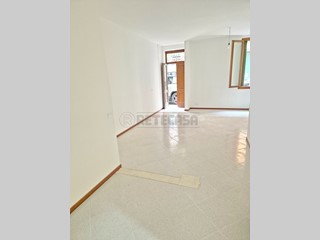 Bilocale in Vendita a Vicenza, 118'000€, 65 m²