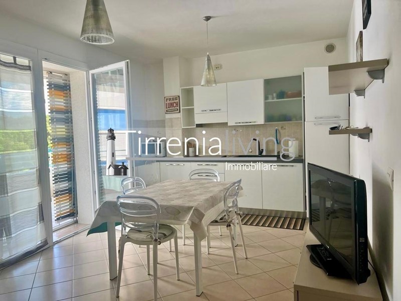 Bilocale in Vendita a Pisa, zona Calambrone, 199'000€, 50 m², arredato, con Box