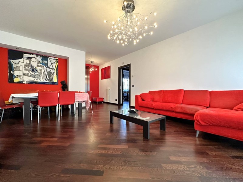 Quadrilocale in Vendita a Catanzaro, zona Catanzaro Lido, 210'000€, 120 m²
