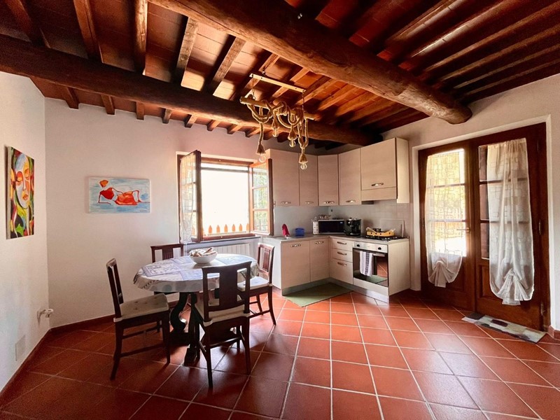 Casa Indipendente in Vendita a Calci, zona Castelmaggiore, 295'000€, 100 m²