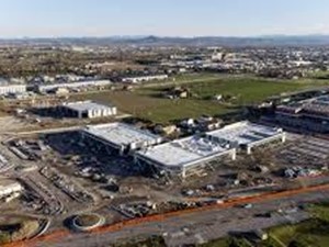 Terreno industriale in Vendita a Massa, zona Marina di Massa, 2'500'000€, 7000 m²