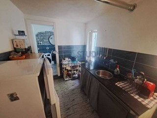 Trilocale in Vendita a Badalucco, 50'000€, 55 m²