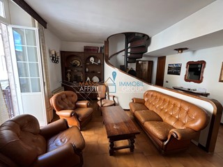 Appartamento in Vendita a Carrara, 290'000€, 130 m², arredato