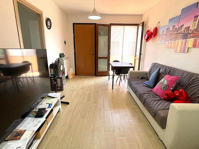 Bilocale in Vendita a Santa Maria a Monte, zona Ponticelli, 95'000€, 50 m², con Box