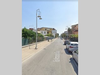 Ufficio in Affitto a Acerra, 600€, 100 m²