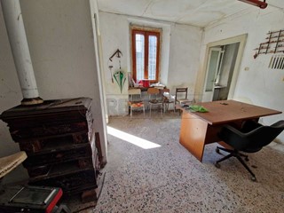 Casa Indipendente in Vendita a Robecco d'Oglio, 44'900&euro;, 240 m², con Box
