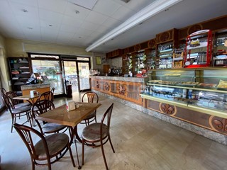 Attività commerciale in Vendita a Nettuno, zona Centro, 60'000€, 130 m²