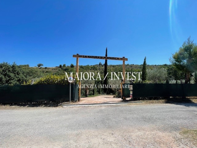 Attività commerciale in Vendita a Cupra Marittima, 70000 m²