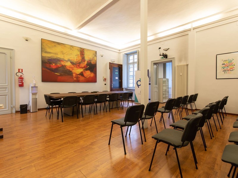 Ufficio in Vendita a Torino, zona Centro, 375'000€, 183 m²