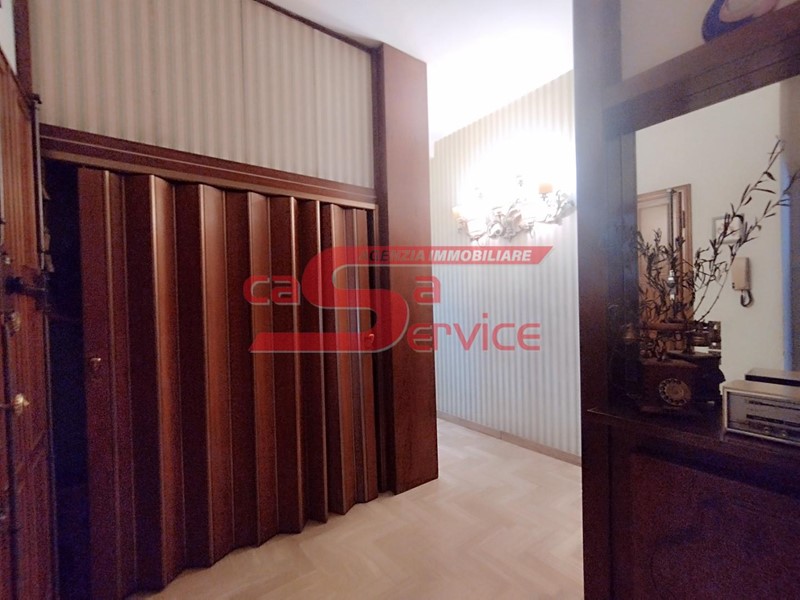 Appartamento in Vendita a Montecatini Terme, 220'000€, 120 m²