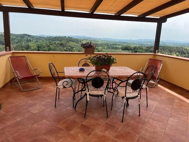 Casa Indipendente in Vendita a Palaia, zona Partino, 450'000€, 100 m²