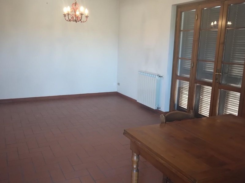 Villa bifamiliare in Vendita a Fosdinovo, 339'000€, 180 m², arredato