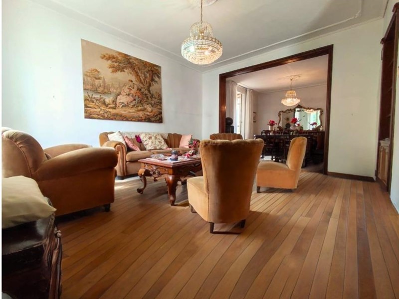 Appartamento in Vendita a Ziano Piacentino, zona Vicobarone, 85'000€, 200 m²